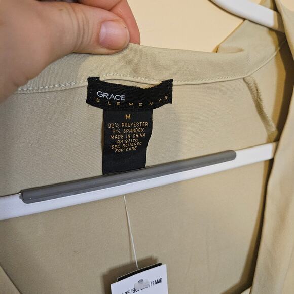 Grace Elements Size Medium Light Sage Pastel Green Blouse Boho NEW NWT Stretchy - Picture 4 of 9